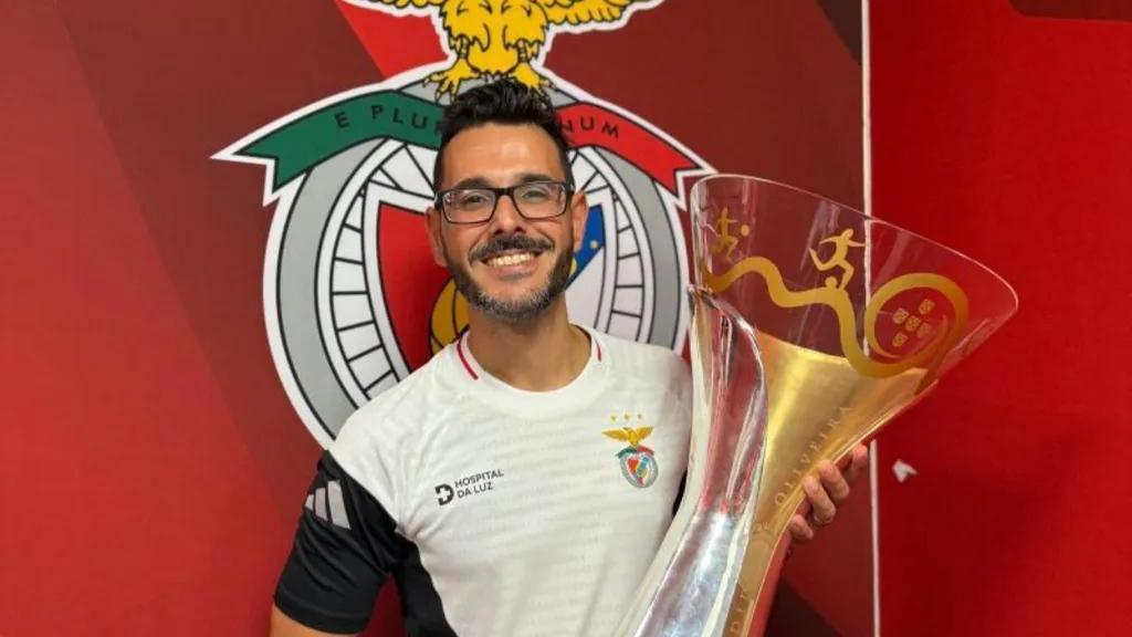 华体会体育-葡媒:巴黎引入了本菲卡的理疗师,后者在本菲卡任职超过16年