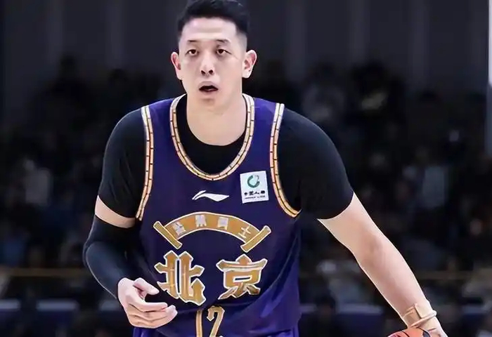 华体会体育-摸鱼躺平，沈梓捷被交易？下家3选1，曾示好豪门，辽宁有机会|男篮|深圳男篮|辽宁男篮|广东男篮|北控男篮_新浪体育_新浪新闻